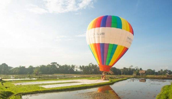 Wisata Balon Udara dengan Makan The Chedi Club Ubud Bali