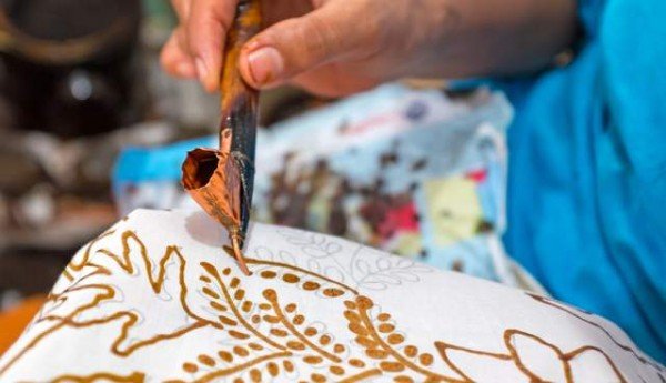 Kelas Membatik Bali