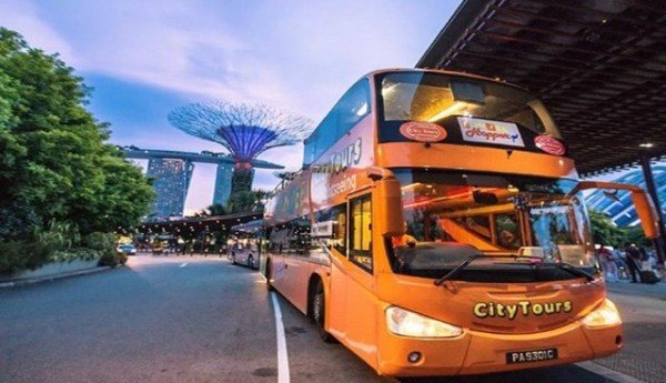 FunVee Open Top Bus 1 Day Hopper Pass